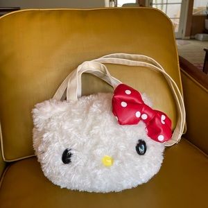 Hello Kitty Handbag!